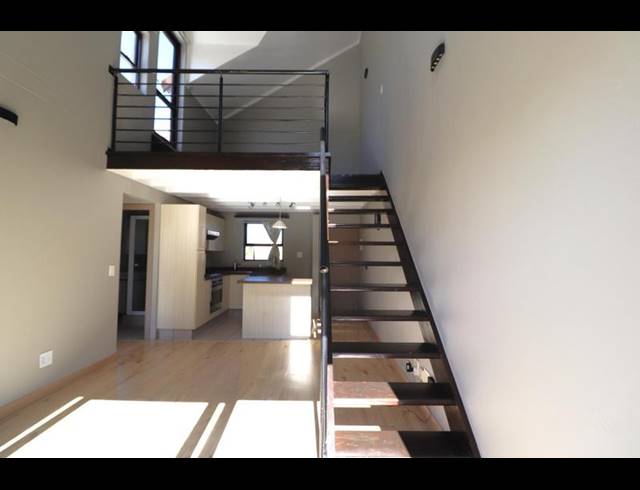 1 BEDROOM APARTMENT FOR SALE IN LONEHILL